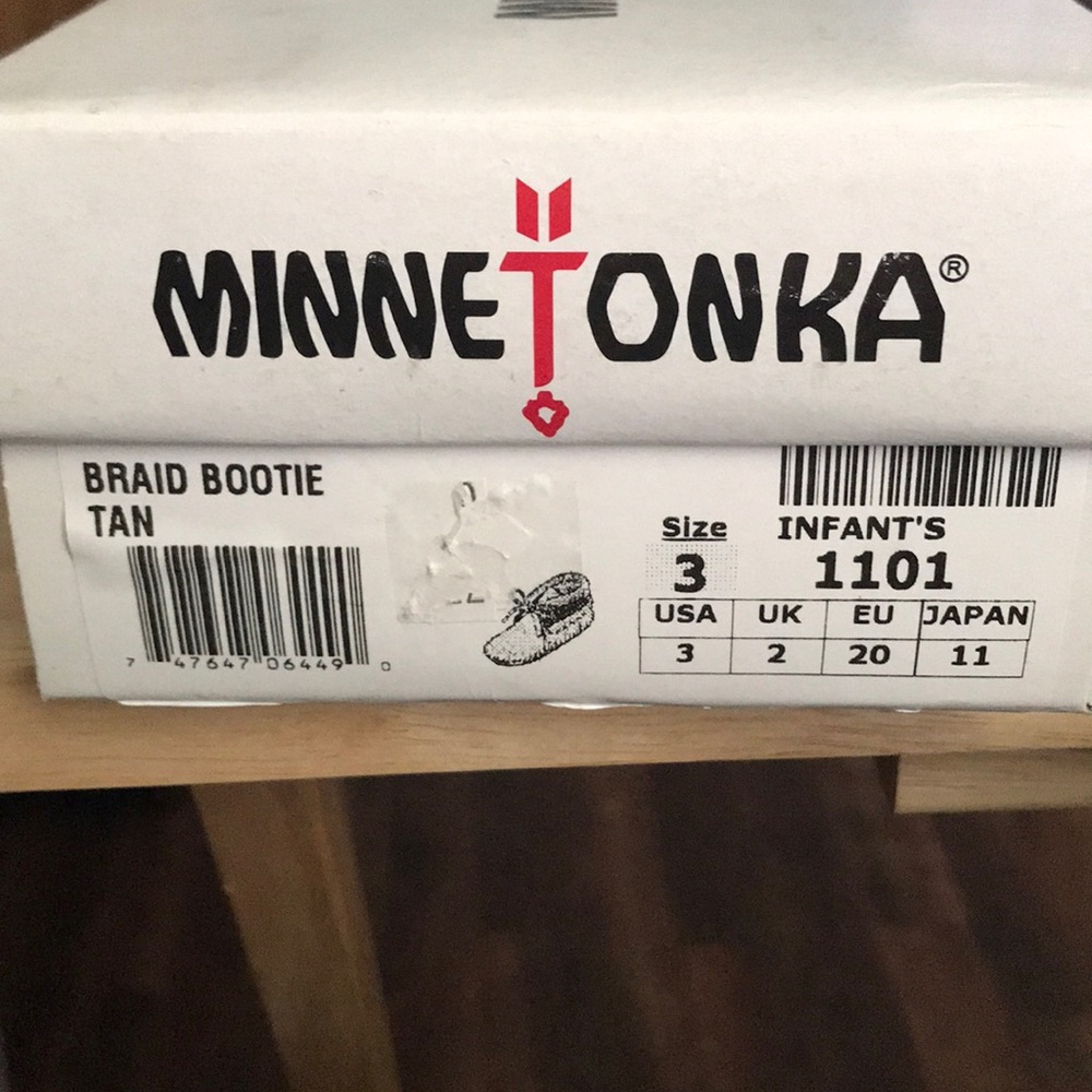 Minnetonka booties